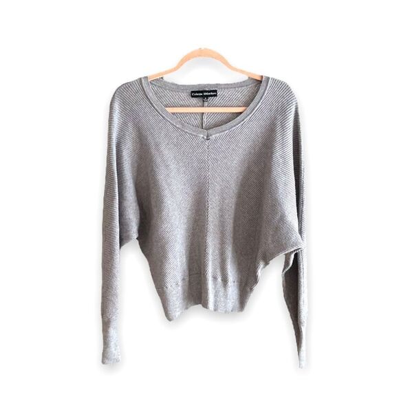 CATHERINE MALANDRINO | Gray Diagonal Knit V-Neck Sweater (M) - Picture 1 of 3
